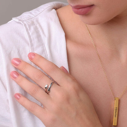 Unella | Adjustable Hand Hug Rings